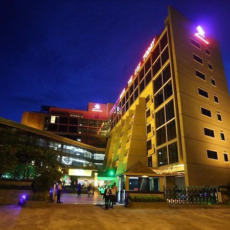 Hotel The Cox Today Cox's Bazar Exterior photo